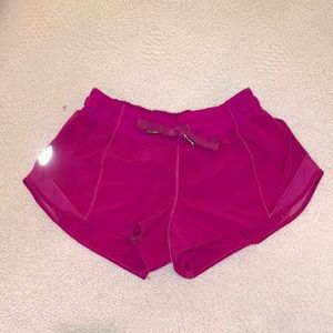 Lululemon 2.5” Shorts